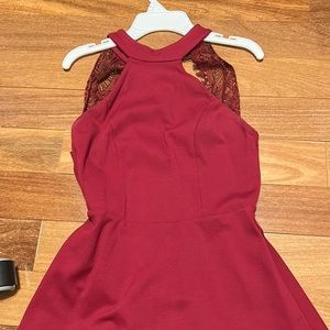 Lulus maroon/red halter dress size XS